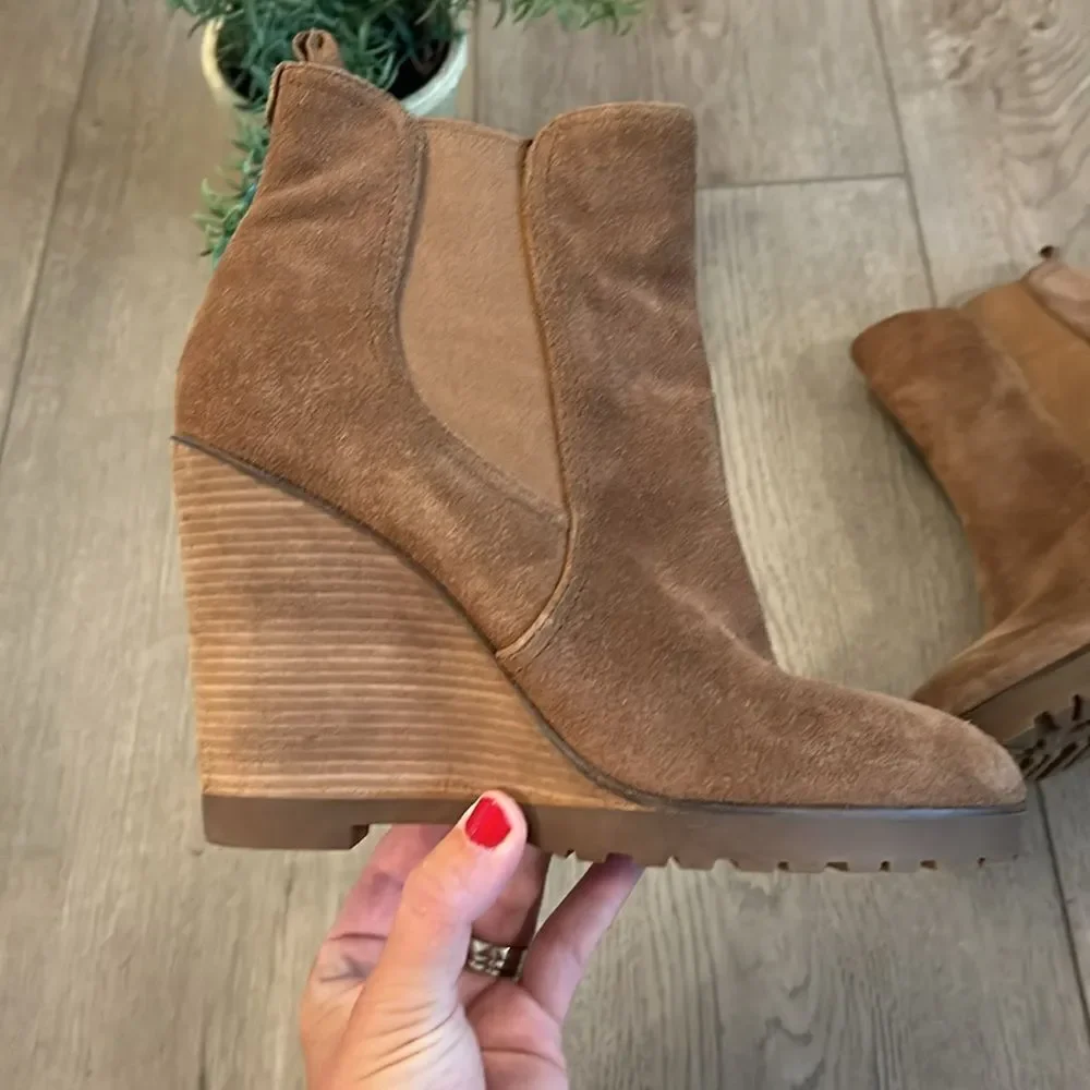 MICHAEL KORS THEA GENUINE SUEDE WEDGE ANKLE BOOTIES CHESTNUT BROWN SIZE 9.5
